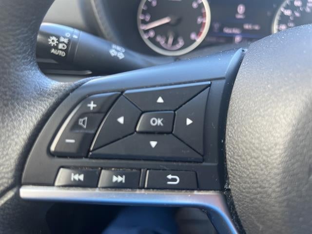 2024 Nissan Sentra SV CVT