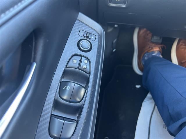 2024 Nissan Sentra SV CVT