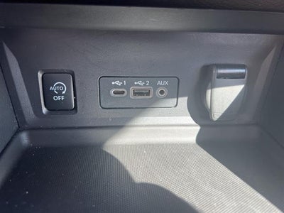 2024 Nissan Sentra SV CVT