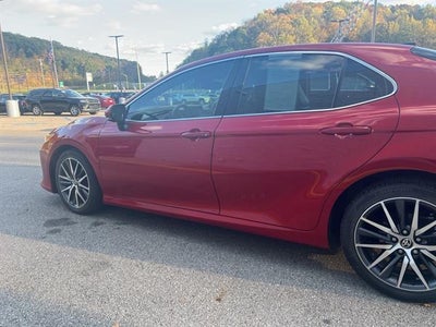 2023 Toyota Camry XLE V6 Auto (Natl)