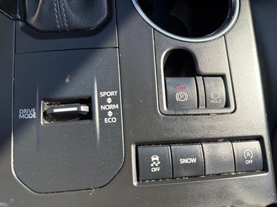 2022 Toyota Highlander XLE FWD (Natl)