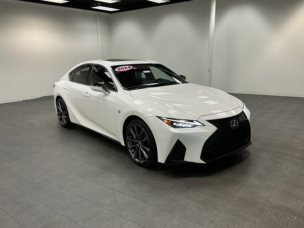 2024 Lexus IS 