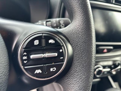 2024 Kia Soul LX IVT