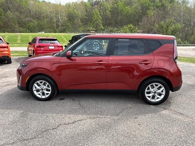 2024 Kia Soul LX IVT