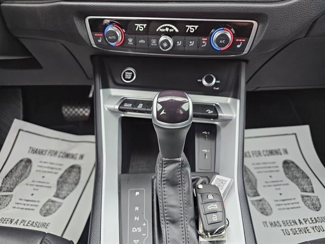 2023 Audi Q3 S line Premium 45 TFSI quattro