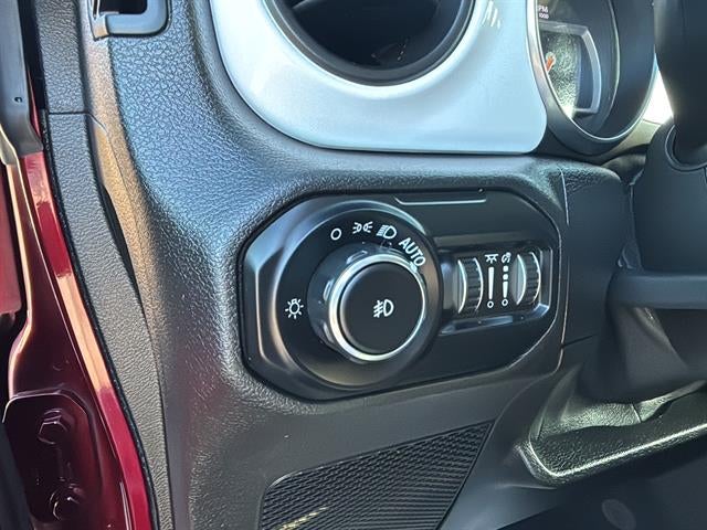 2021 Jeep Wrangler Islander