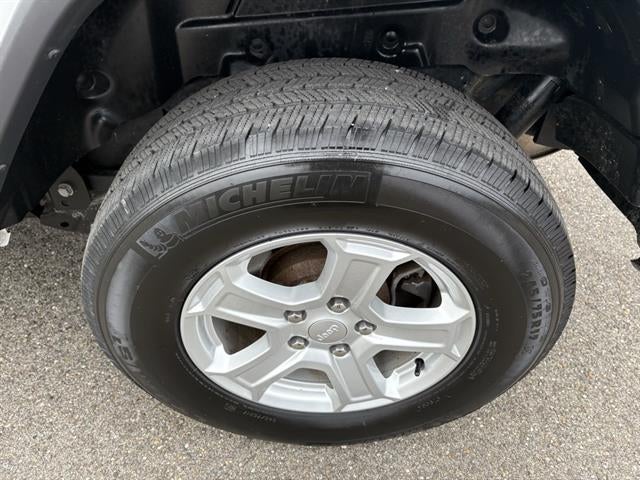 2021 Jeep Wrangler Sahara