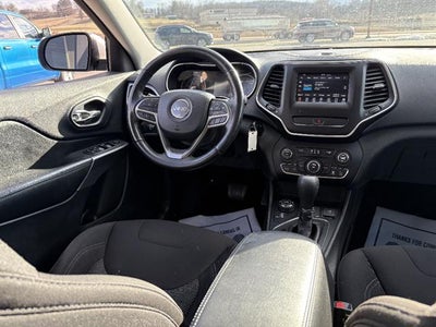 2019 Jeep Cherokee Latitude