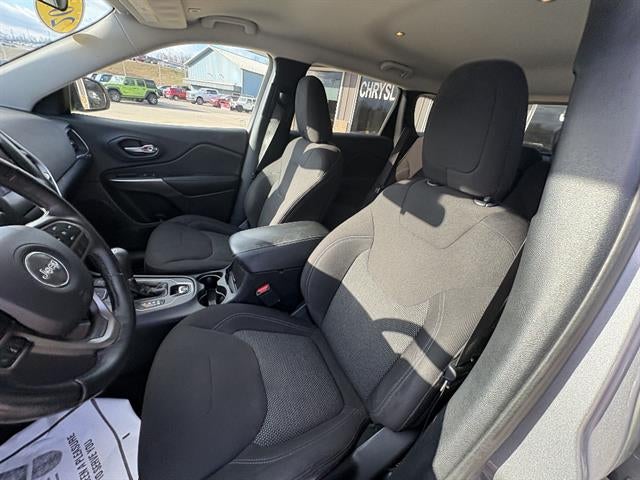 2019 Jeep Cherokee Latitude