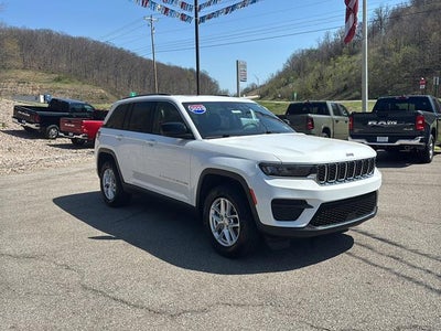2023 Jeep Grand Cherokee Laredo