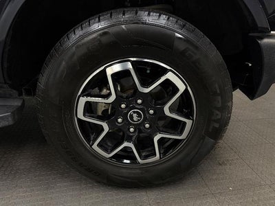 2021 Ford Bronco Base