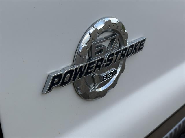 2011 Ford Super Duty F-250 SRW Lariat