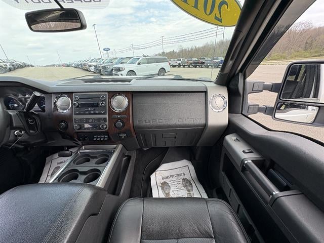 2011 Ford Super Duty F-250 SRW Lariat