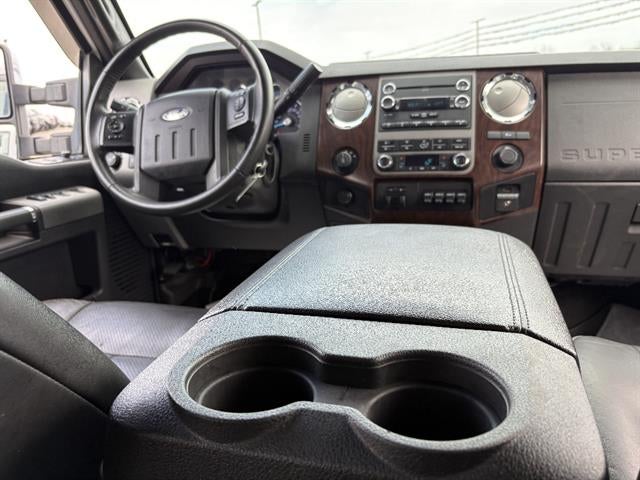 2011 Ford Super Duty F-250 SRW Lariat