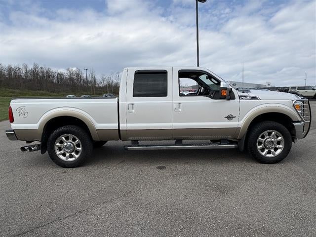 2011 Ford Super Duty F-250 SRW Lariat