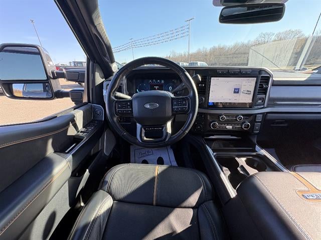 2024 Ford Super Duty F-250 SRW Platinum