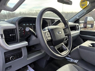 2026 Ford Super Duty F-350 DRW XLT