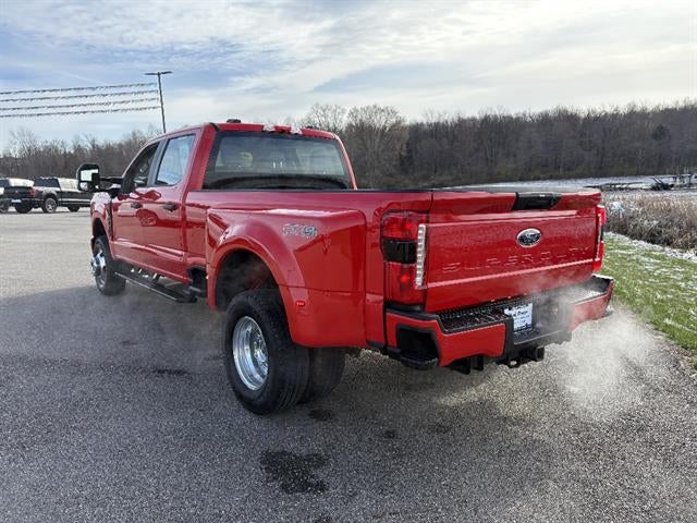 2026 Ford Super Duty F-350 DRW XLT