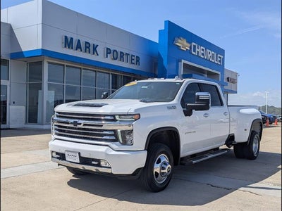 2022 Chevrolet Silverado 3500HD High Country