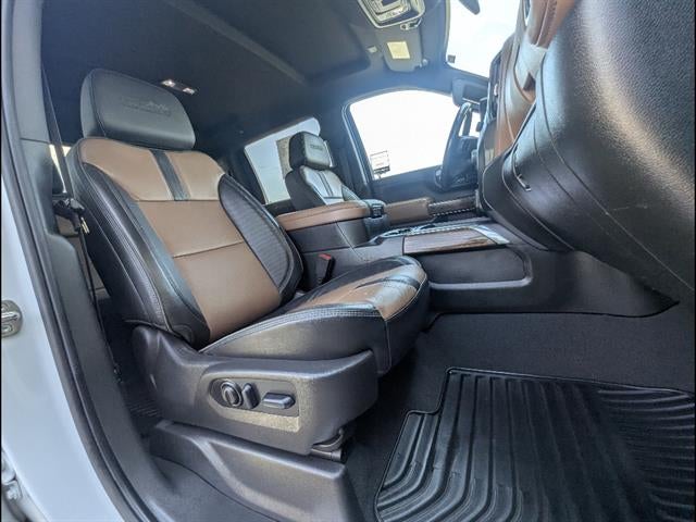 2022 Chevrolet Silverado 3500HD High Country