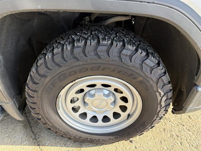 2023 GMC Sierra 1500 4x4 Pro 4dr Crew Cab 5.8 ft. SB