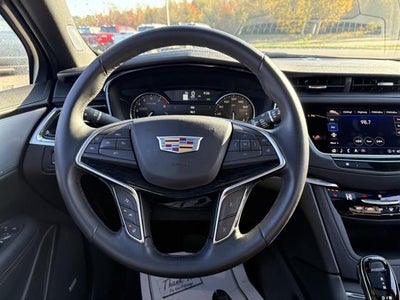 2025 Cadillac XT5 Premium Luxury