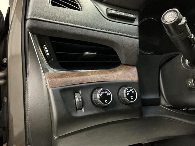 2016 Cadillac Escalade ESV Luxury Collection