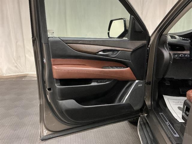 2016 Cadillac Escalade ESV Luxury Collection