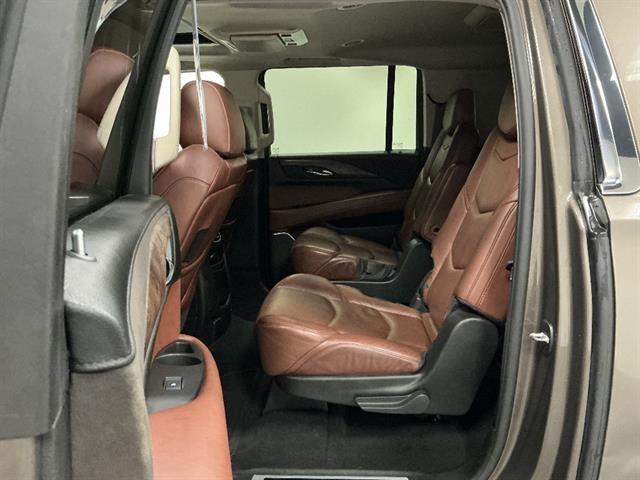 2016 Cadillac Escalade ESV Luxury Collection