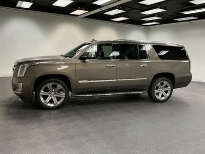 2016 Cadillac Escalade ESV Luxury Collection