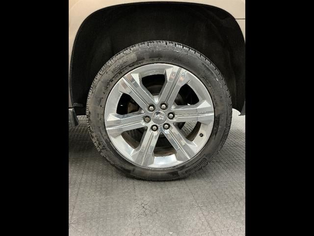 2016 Cadillac Escalade ESV Luxury Collection