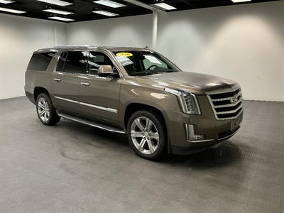 2016 Cadillac Escalade ESV Luxury Collection