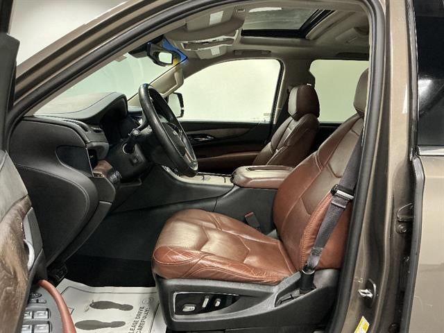 2016 Cadillac Escalade ESV Luxury Collection