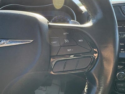 2022 Chrysler 300 S V6