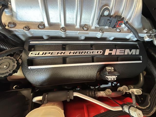 2016 Dodge Challenger SRT Hellcat