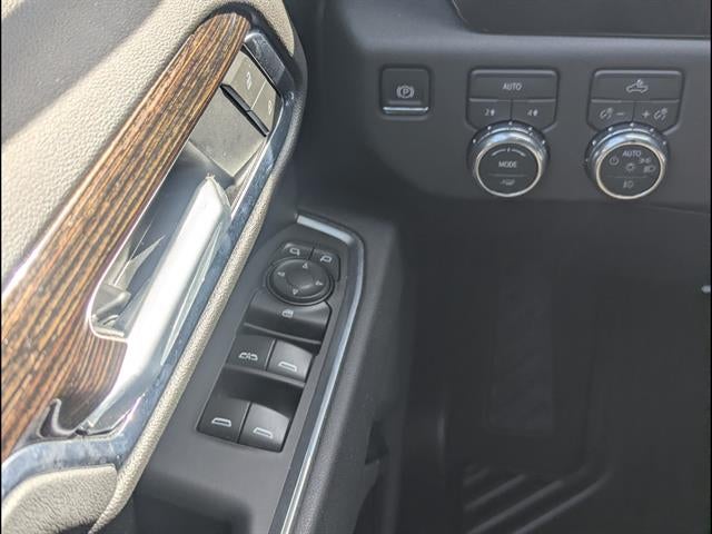 2026 GMC Sierra 1500 Elevation Standard