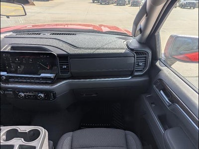 2026 GMC Sierra 1500 Elevation Standard