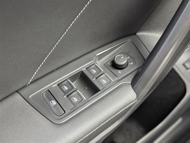 2022 Volkswagen Tiguan 2.0T SEL R-Line 4Motion