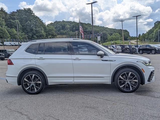 2022 Volkswagen Tiguan 2.0T SEL R-Line 4Motion