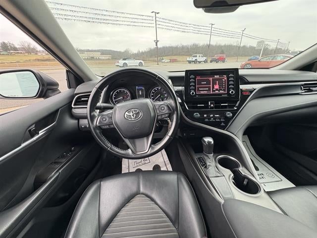 2021 Toyota Camry SE 4dr Sedan