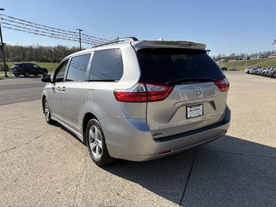 2018 Toyota Sienna LE 8-Passenger