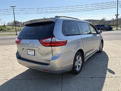2018 Toyota Sienna LE 8-Passenger