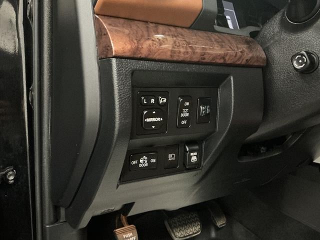 2021 Toyota Tundra 4WD Platinum