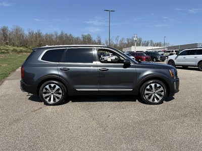 2022 Kia Telluride S