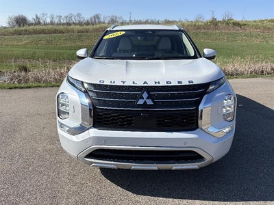 2023 Mitsubishi Outlander SEL