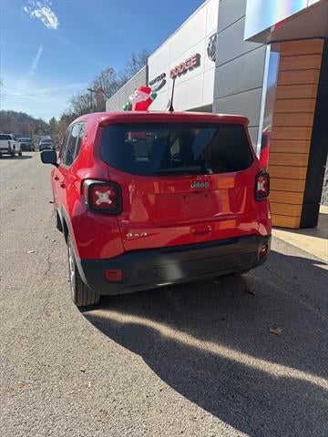 2023 Jeep Renegade Latitude