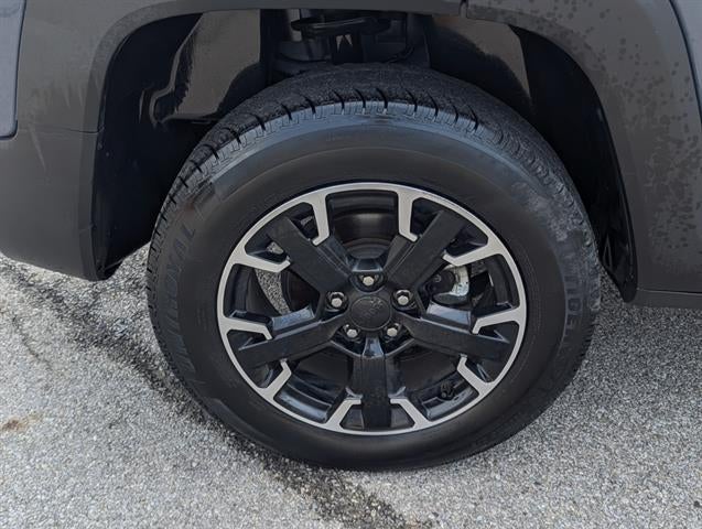 2023 Jeep Renegade Trailhawk