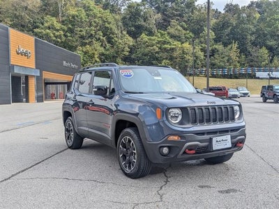 2023 Jeep Renegade Trailhawk