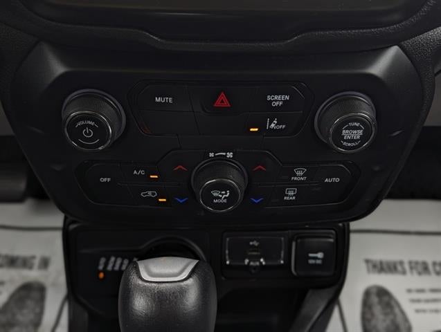 2023 Jeep Renegade Trailhawk