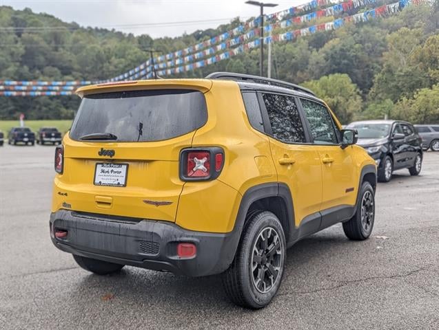 2023 Jeep Renegade Trailhawk
